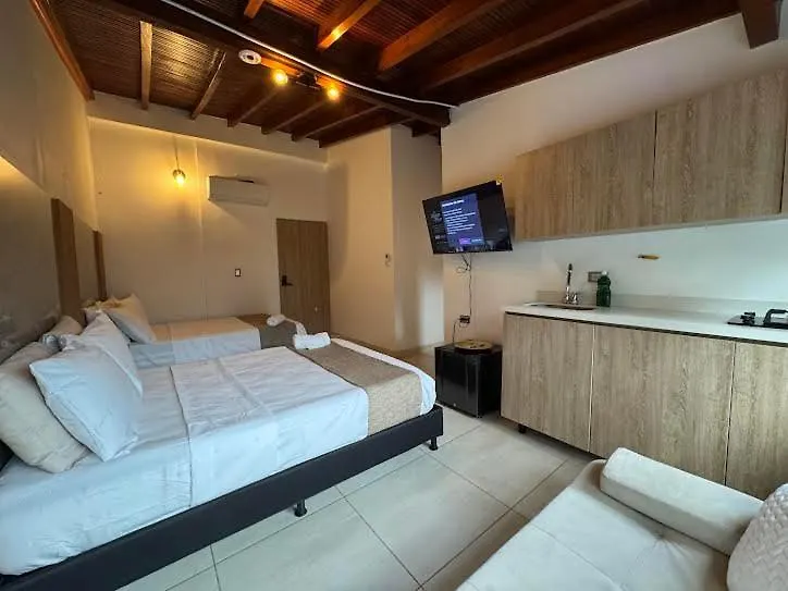 Urbanity Living Aparthotel Medellin 0*,