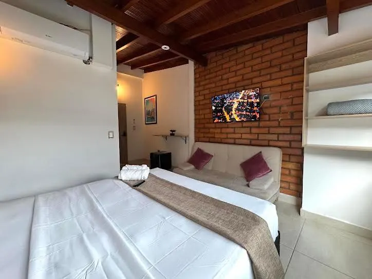 Urbanity Living Aparthotel Medellin 0*,